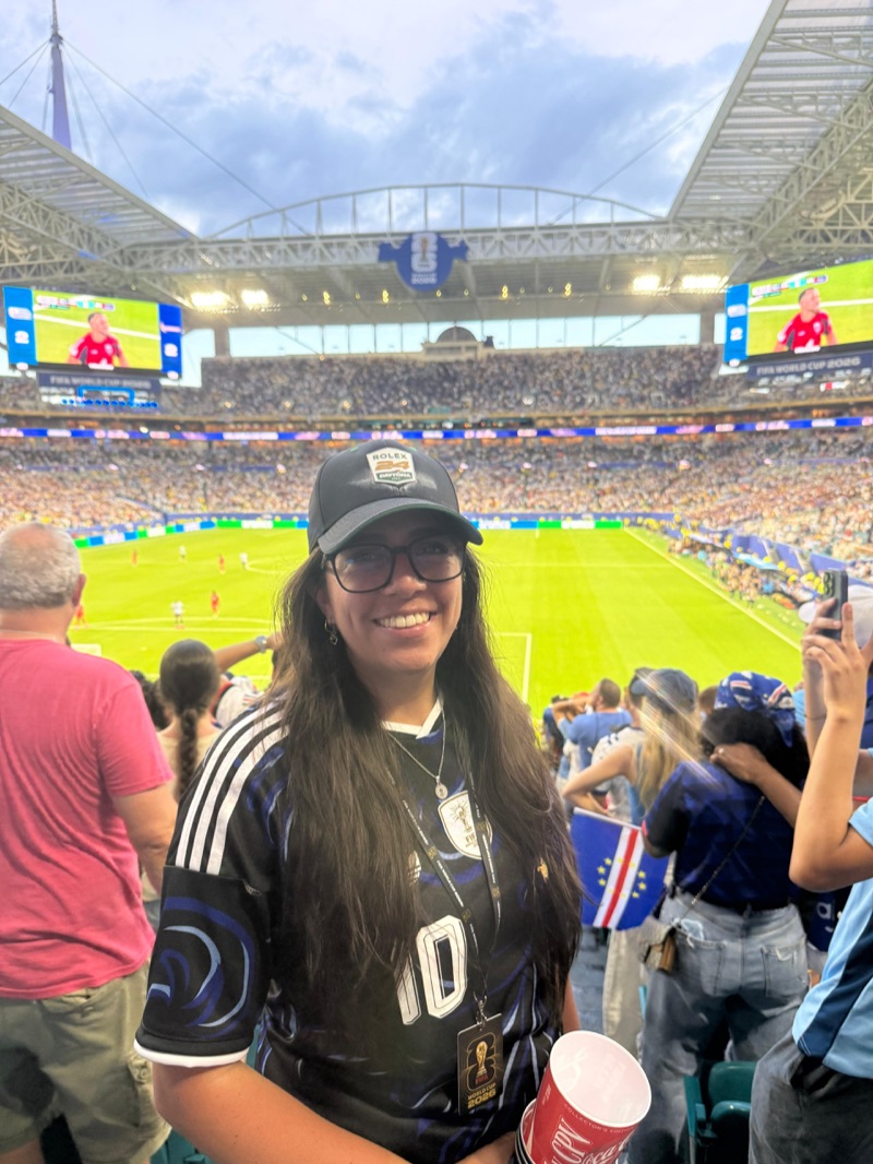 Lorena en el estadio del Mundial 2026
